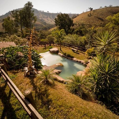 Casa De Campo Com Piscina Cascata Artificial Sao Lourenco  Zewnętrze zdjęcie
